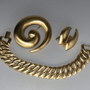 Vintage Monet Brushed Gold Plated Signed Jewelry Set